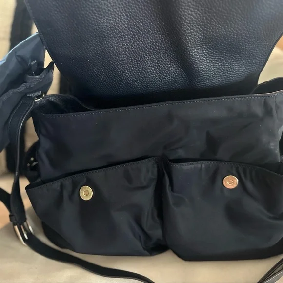 Authentic Tory Burch Thea Nylon Leather Baby Crossbody Diaper Bag in Navy - Picture 2 of 5